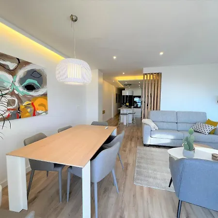 Marina Sunbeach Sea View