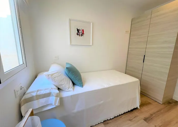 Marina Sunbeach Sea View *